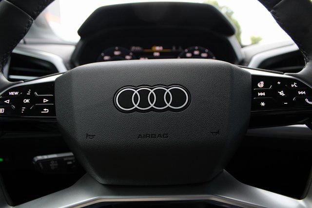 New 2025 Audi Q4 e-tron Premium Plus image 14