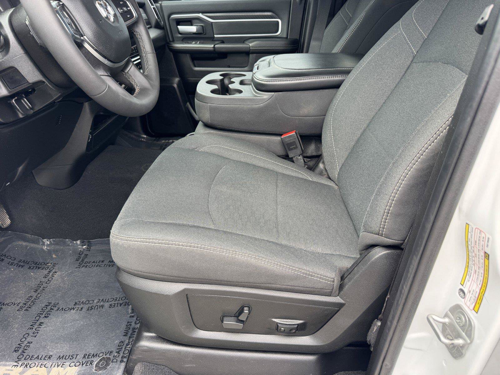 Certified 2026 RAM 2500 Big Horn AWD/4WD image 16