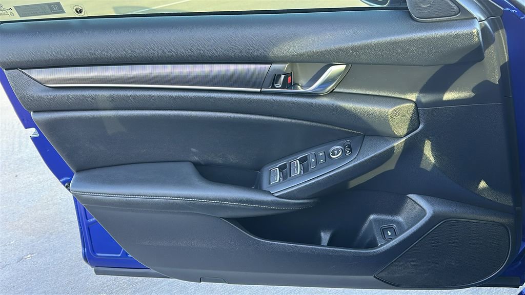 Used 2019 Honda Accord Sport image 19