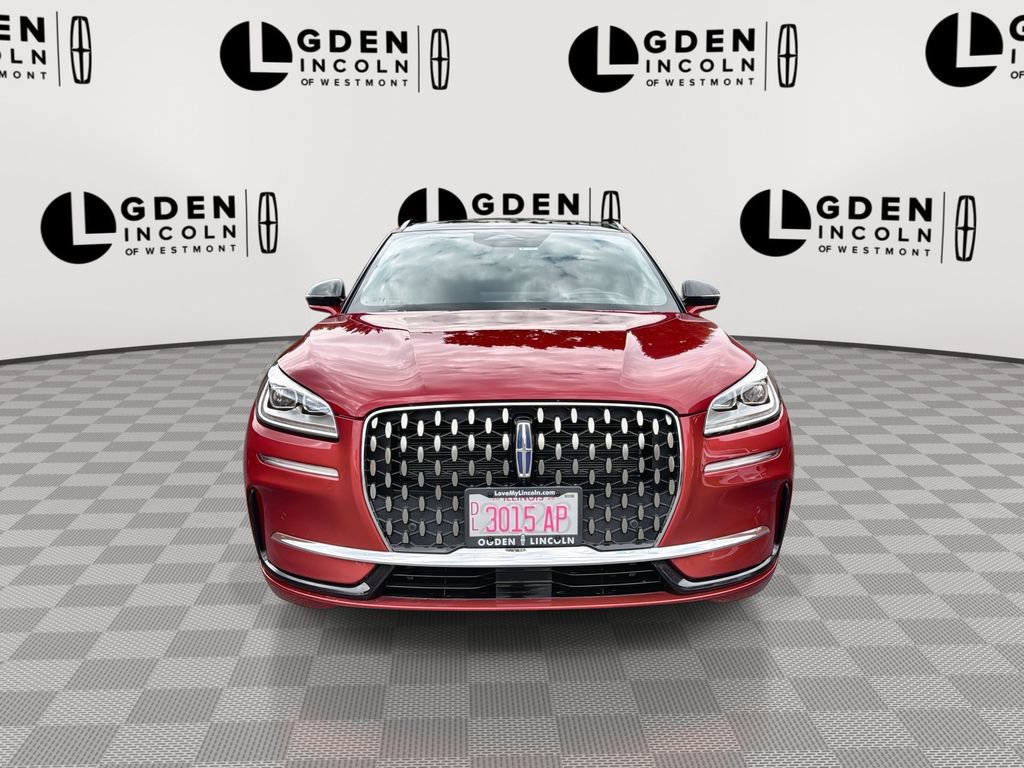 Used 2025 Lincoln Corsair Grand Touring w/ Equipment Group 302A AWD/4WD image 3