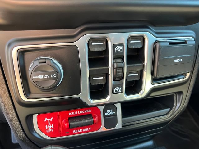 Used 2021 Jeep Gladiator Mojave AWD/4WD image 21