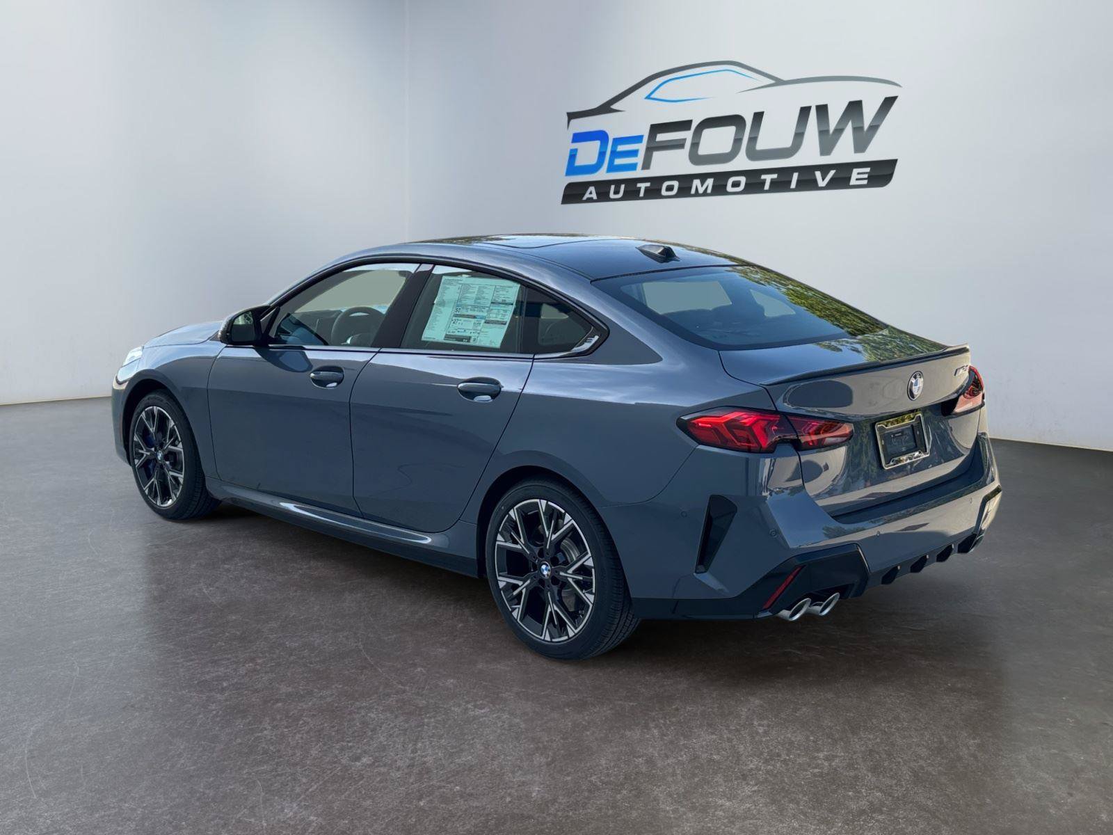 Used 2026 BMW M235i xDrive w/ Technology Package AWD/4WD image 5
