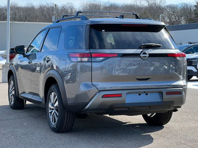 New 2026 Nissan Pathfinder SL image 9