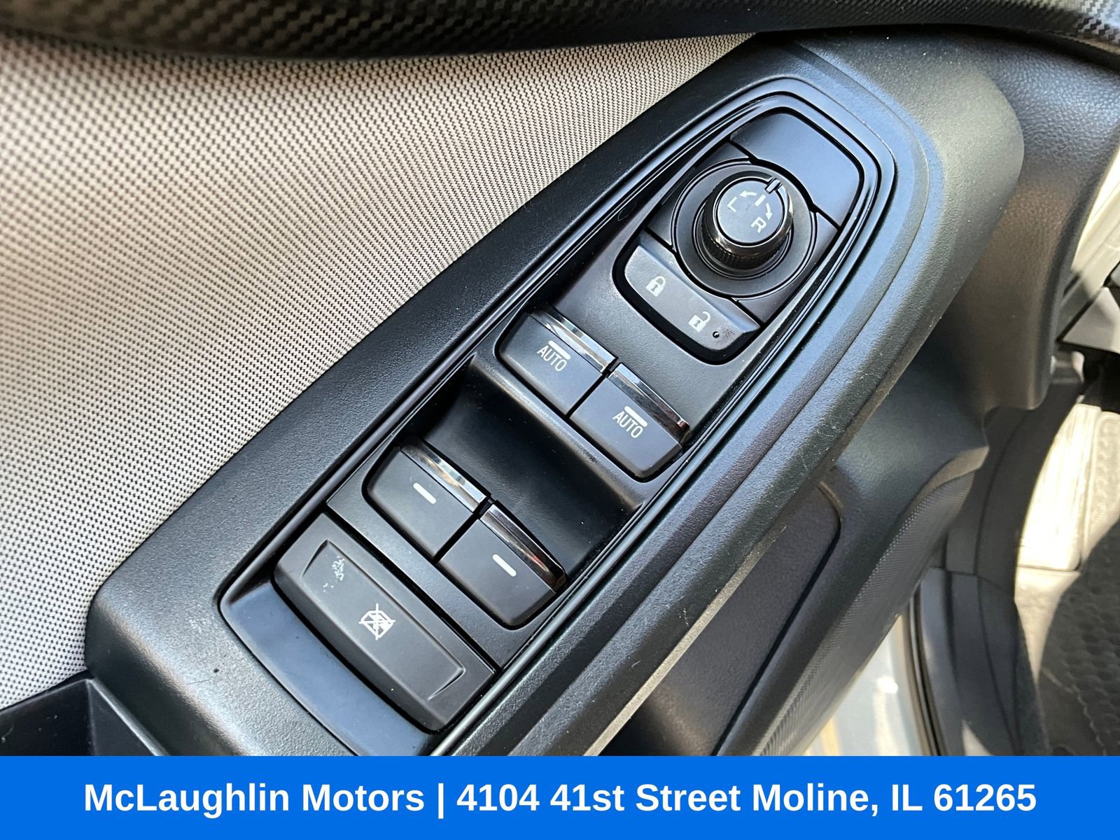 Used 2019 Subaru Crosstrek 2.0i Premium w/ Moonroof Package AWD/4WD image 24