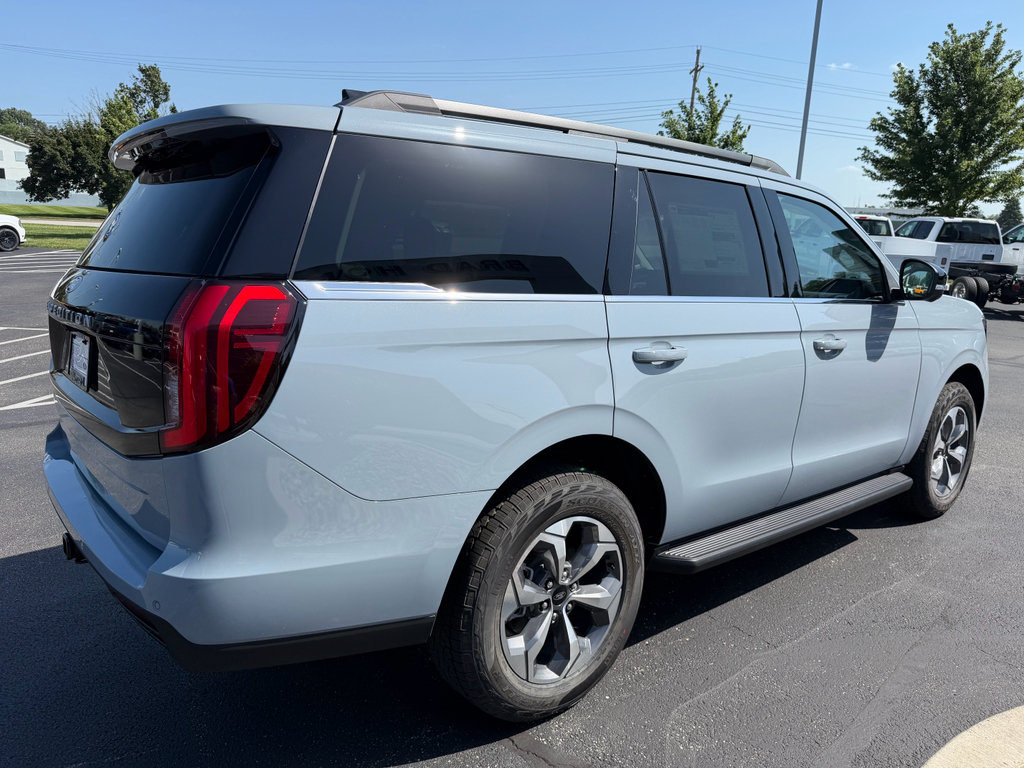 New 2027 Ford Expedition Active AWD/4WD image 6