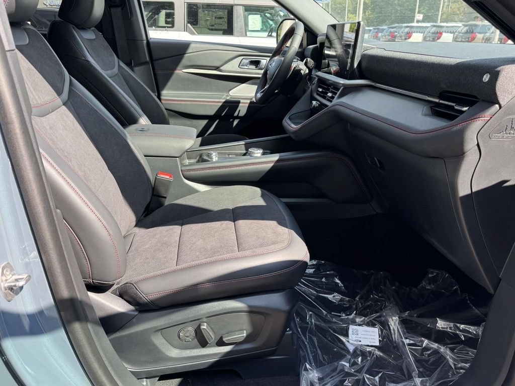 New 2026 Ford Explorer ST w/ Sun And Sound Package AWD/4WD image 13