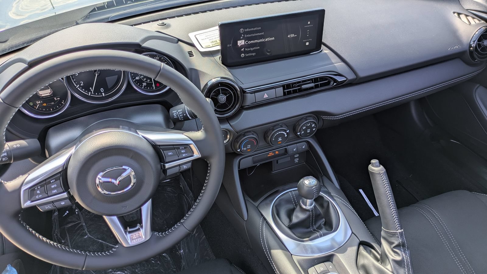 New 2026 MAZDA MX-5 Miata Club w/ Interior Package RWD image 23