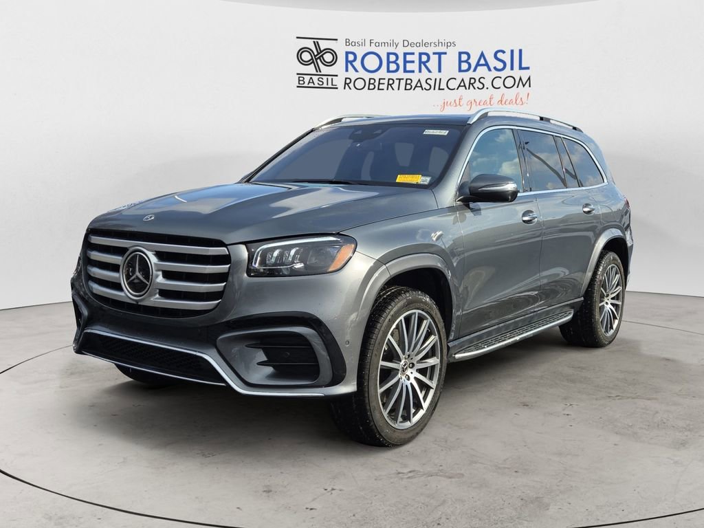 Used 2025 Mercedes-Benz GLS 580 4MATIC image 1