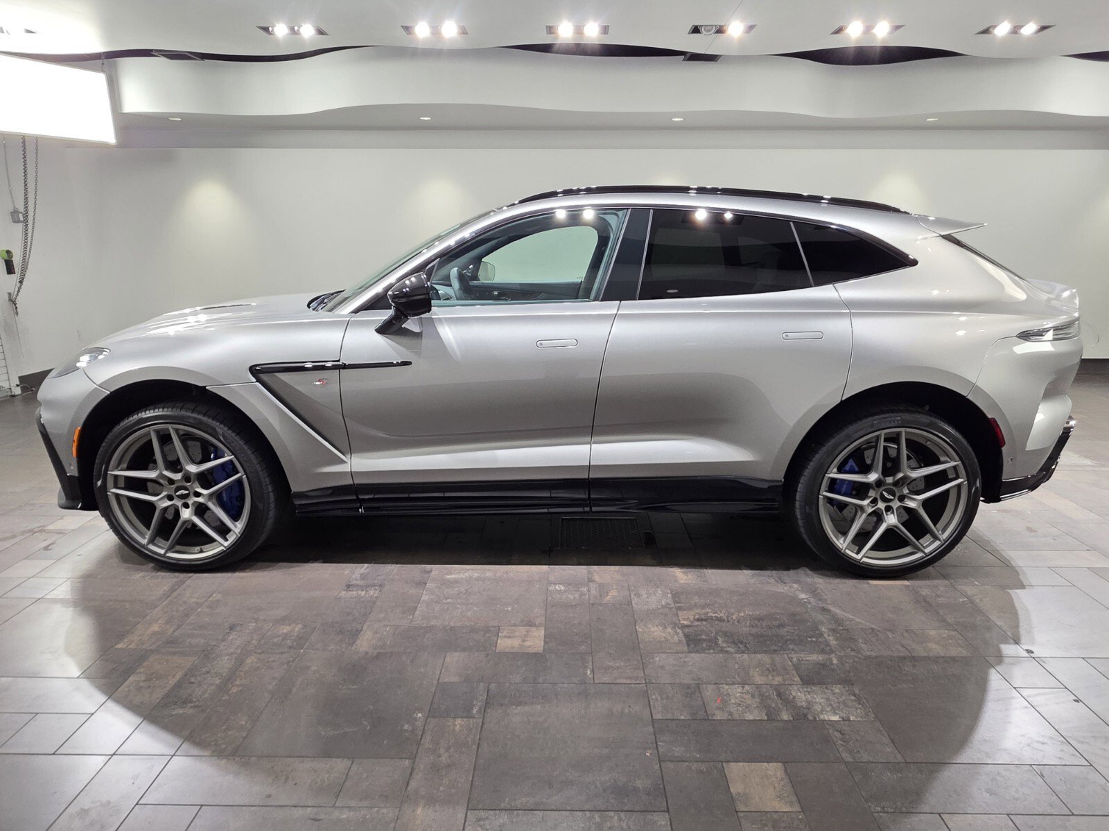 New 2026 Aston Martin DBX S image 29