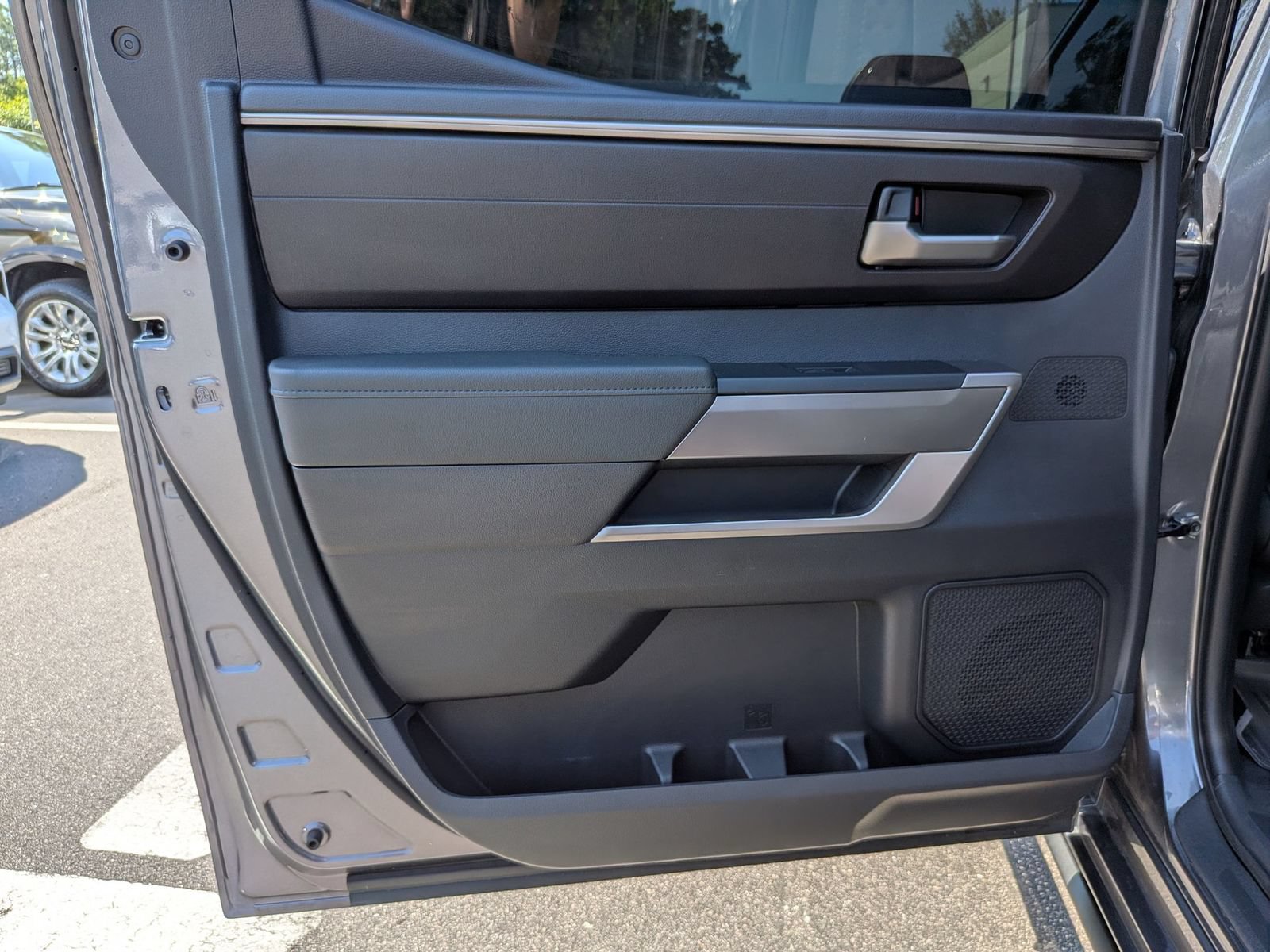 Used 2023 Toyota Tundra SR5 w/ SR5 Convenience Package RWD image 26