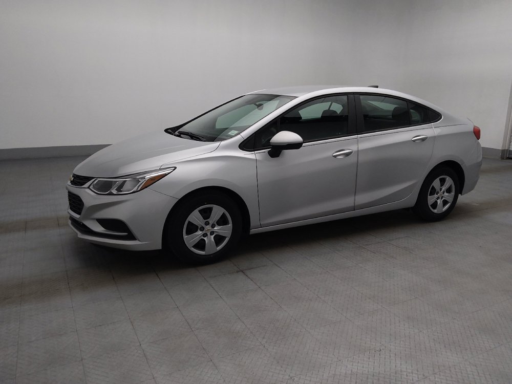 Used 2018 Chevrolet Cruze LS FWD image 2