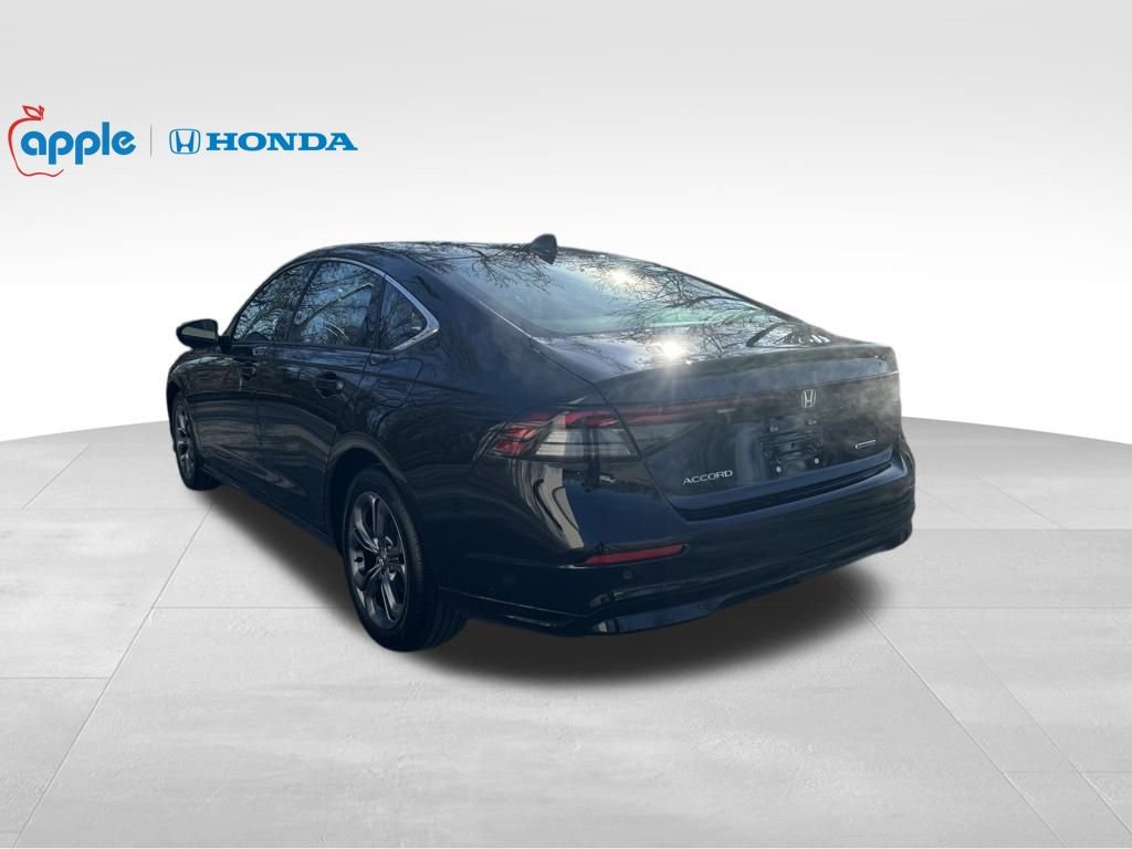 Used 2025 Honda Accord EX-L image 7