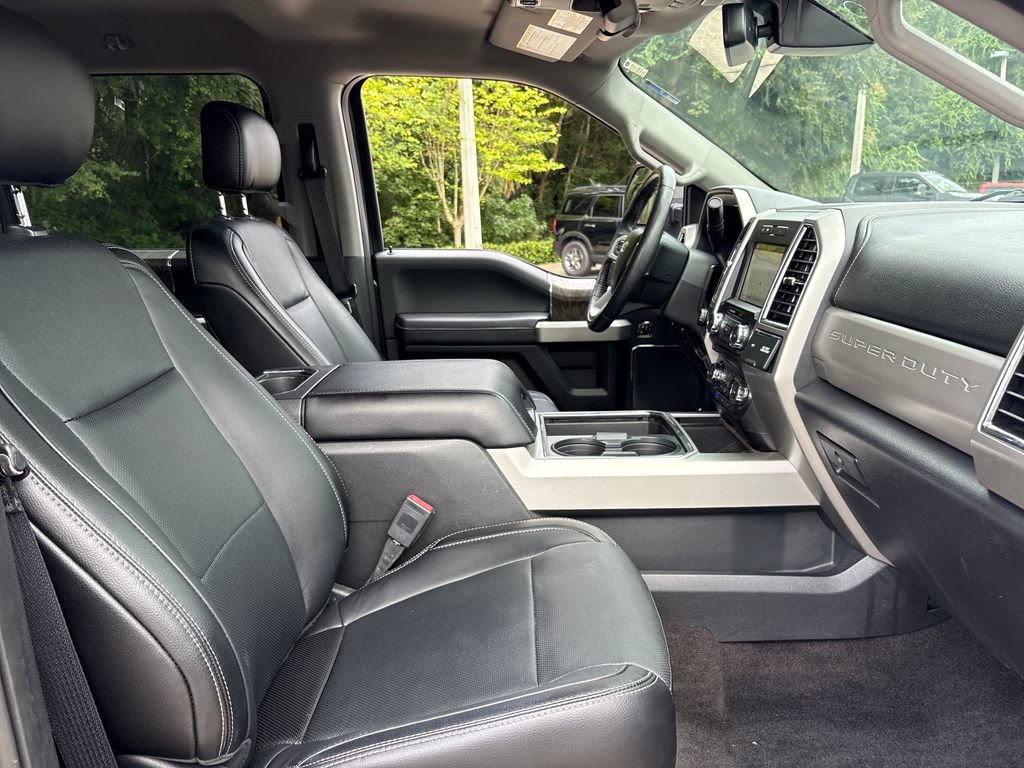 Used 2018 Ford F350 Lariat w/ Lariat Ultimate Package AWD/4WD image 28