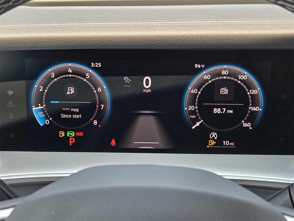 New 2025 Volkswagen Tiguan SE image 12