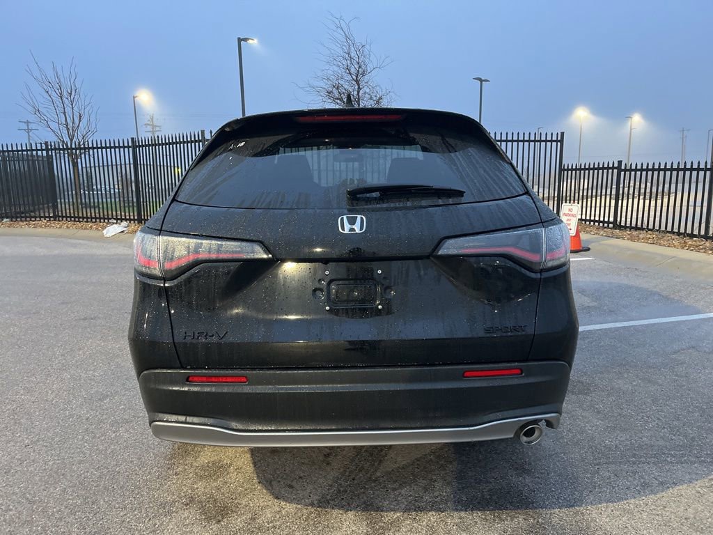 Certified 2026 Honda HR-V Sport image 5