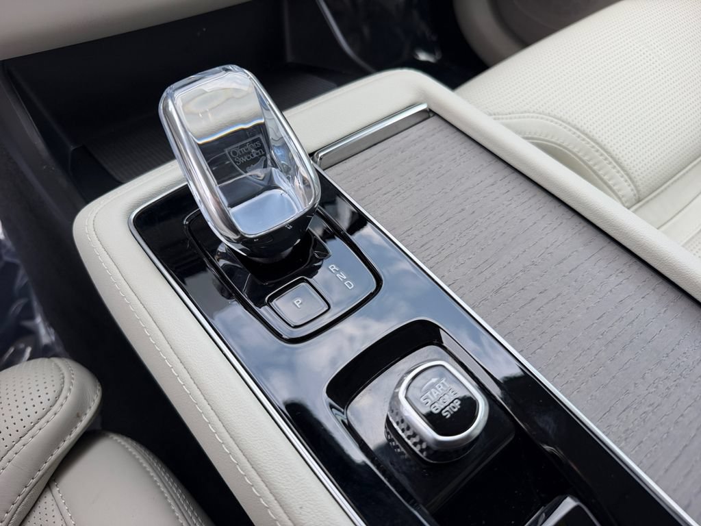 Certified 2026 Volvo XC90 B6 Ultra AWD/4WD image 25