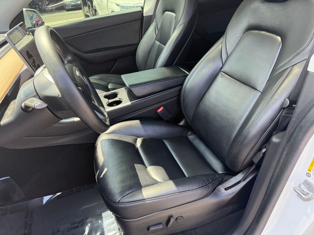 Used 2020 Tesla Model Y Long Range AWD/4WD image 10