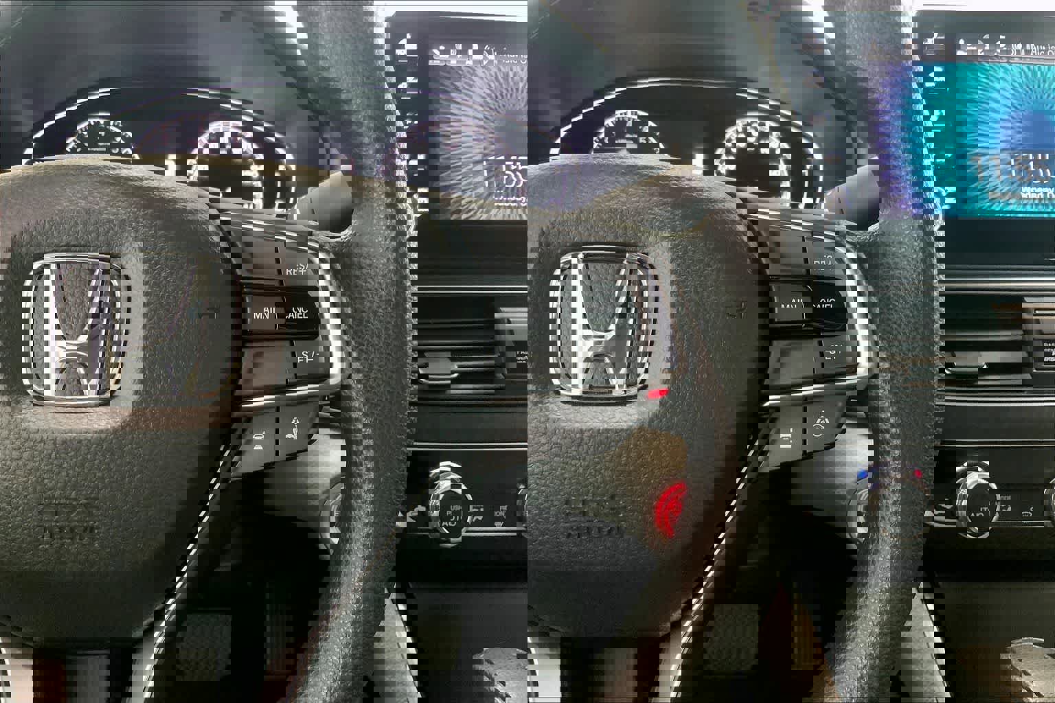 Used 2018 Honda Accord EX image 23