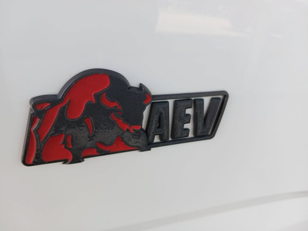 Used 2022 Chevrolet Colorado ZR2 AWD/4WD image 39