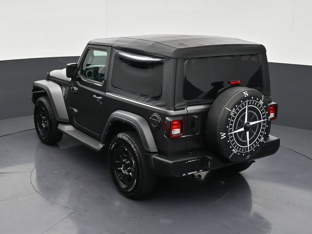 Used 2025 Jeep Wrangler Sport AWD/4WD image 14