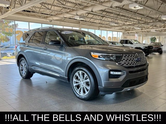 Used 2023 Ford Explorer Limited AWD/4WD image 2