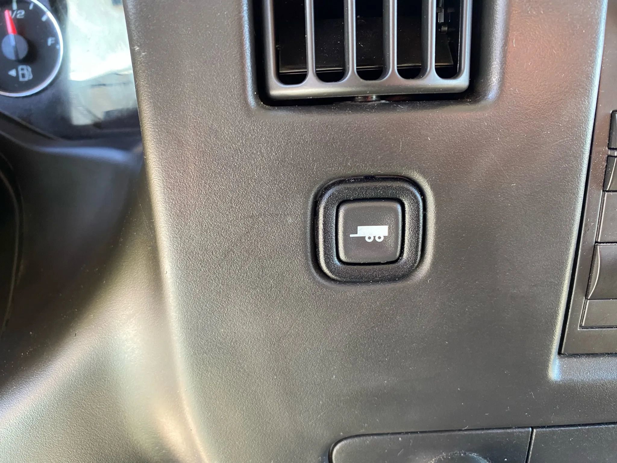 Used 2017 Chevrolet Express 2500 LS image 42