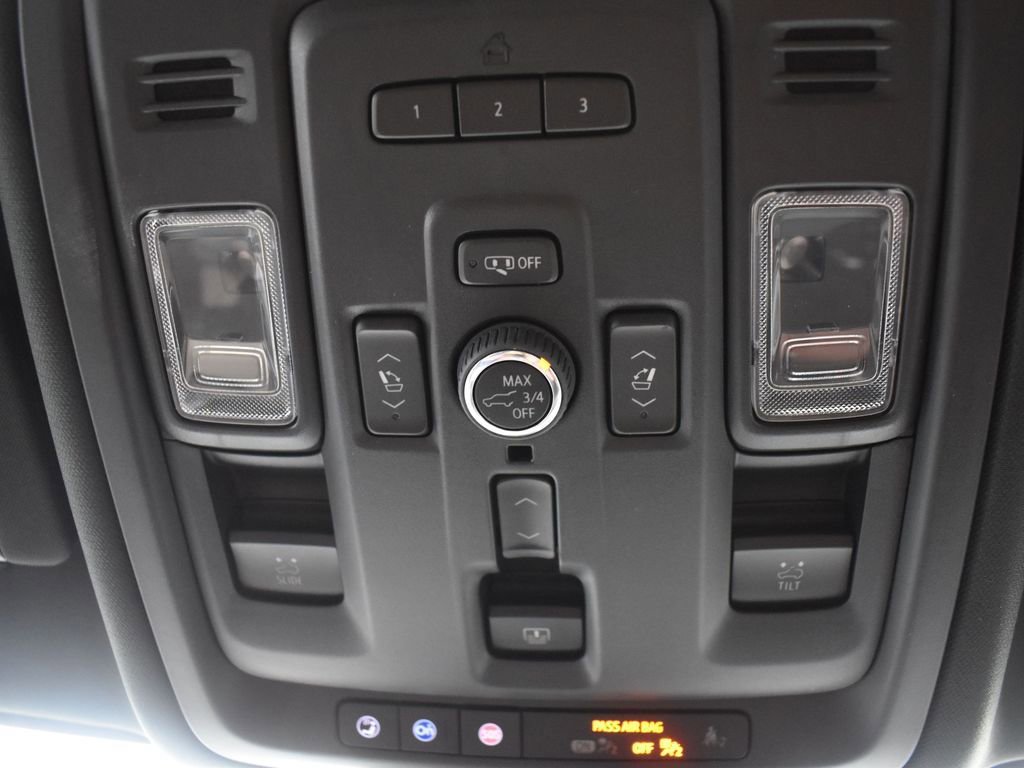 Used 2023 GMC Yukon Denali Ultimate image 26