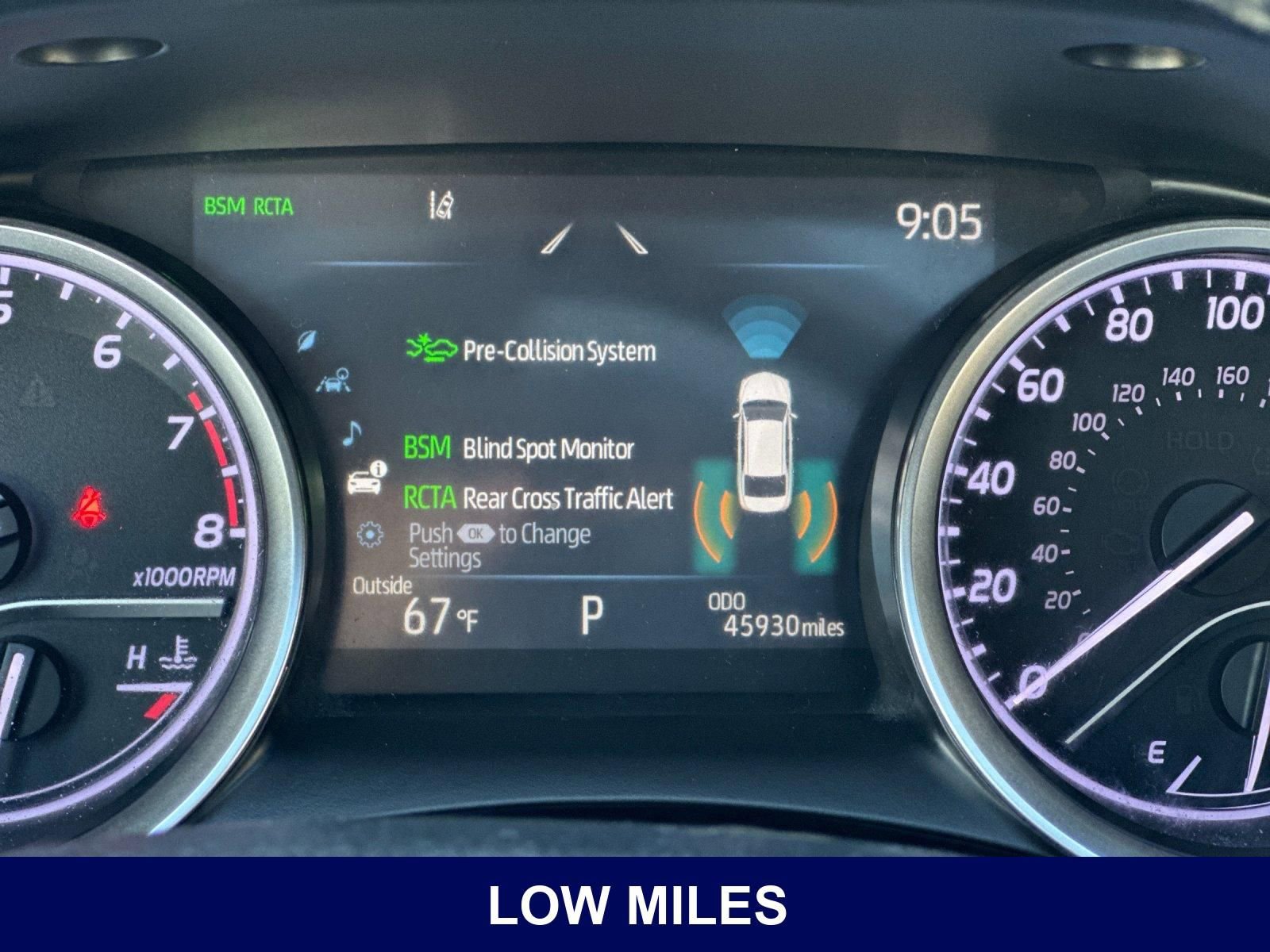 Used 2021 Toyota Camry XLE w/ Navigation Package FWD image 31