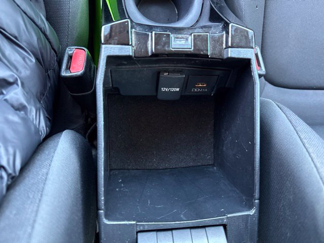 Used 2021 Toyota Corolla LE FWD image 30