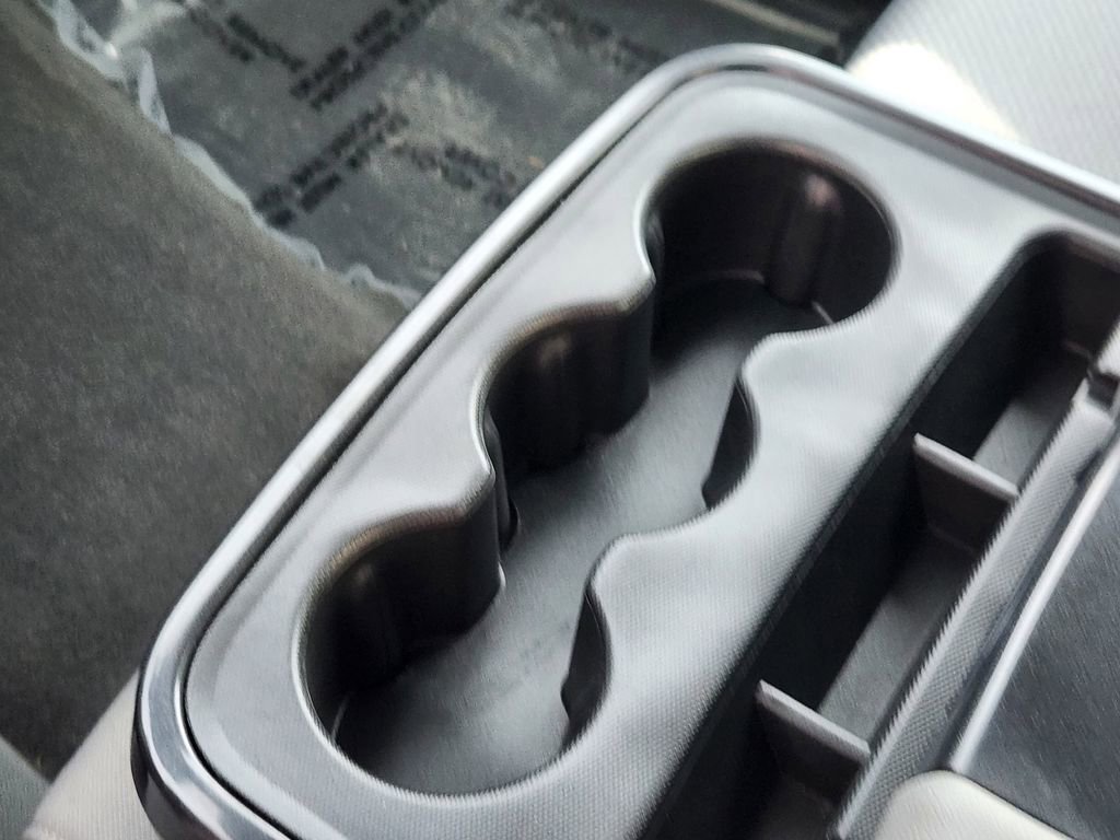 Used 2018 Chevrolet Silverado 1500 Custom w/ Custom Value Package image 10