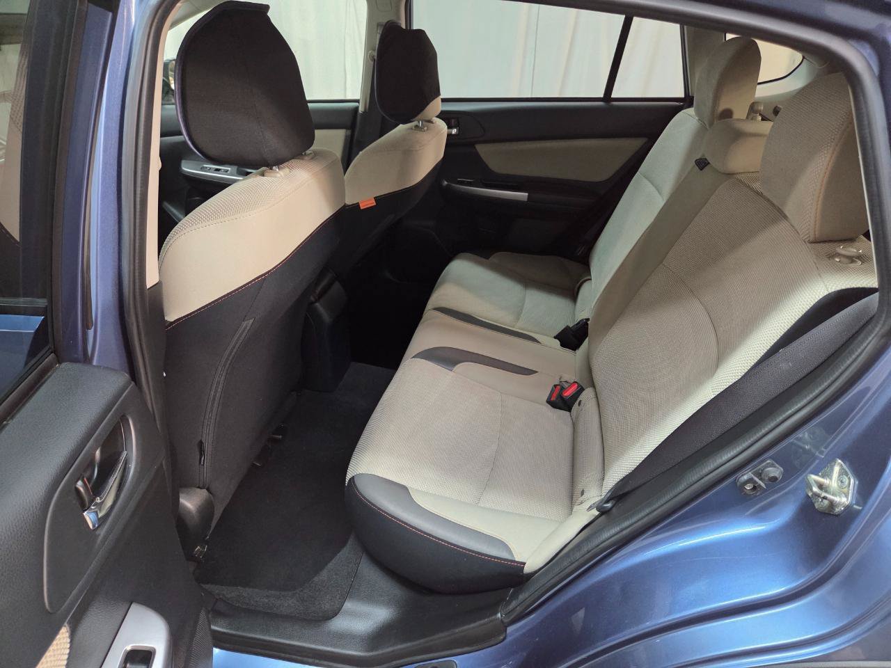 Used 2017 Subaru Crosstrek 2.0i Premium AWD/4WD image 18