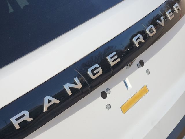 New 2026 Land Rover Range Rover Long Wheelbase SE image 8