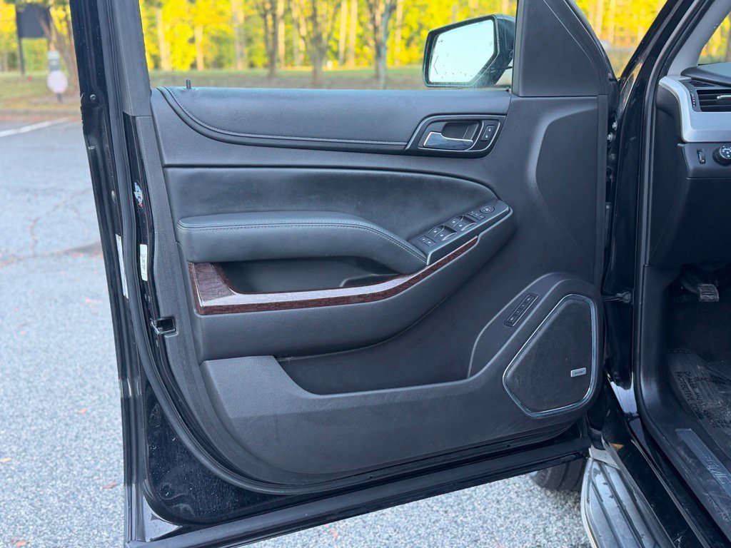Used 2016 GMC Yukon SLT RWD image 9