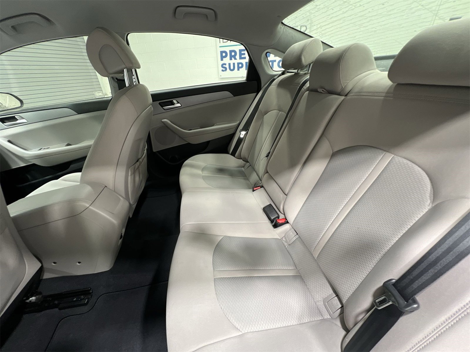 Used 2015 Hyundai Sonata SE image 20