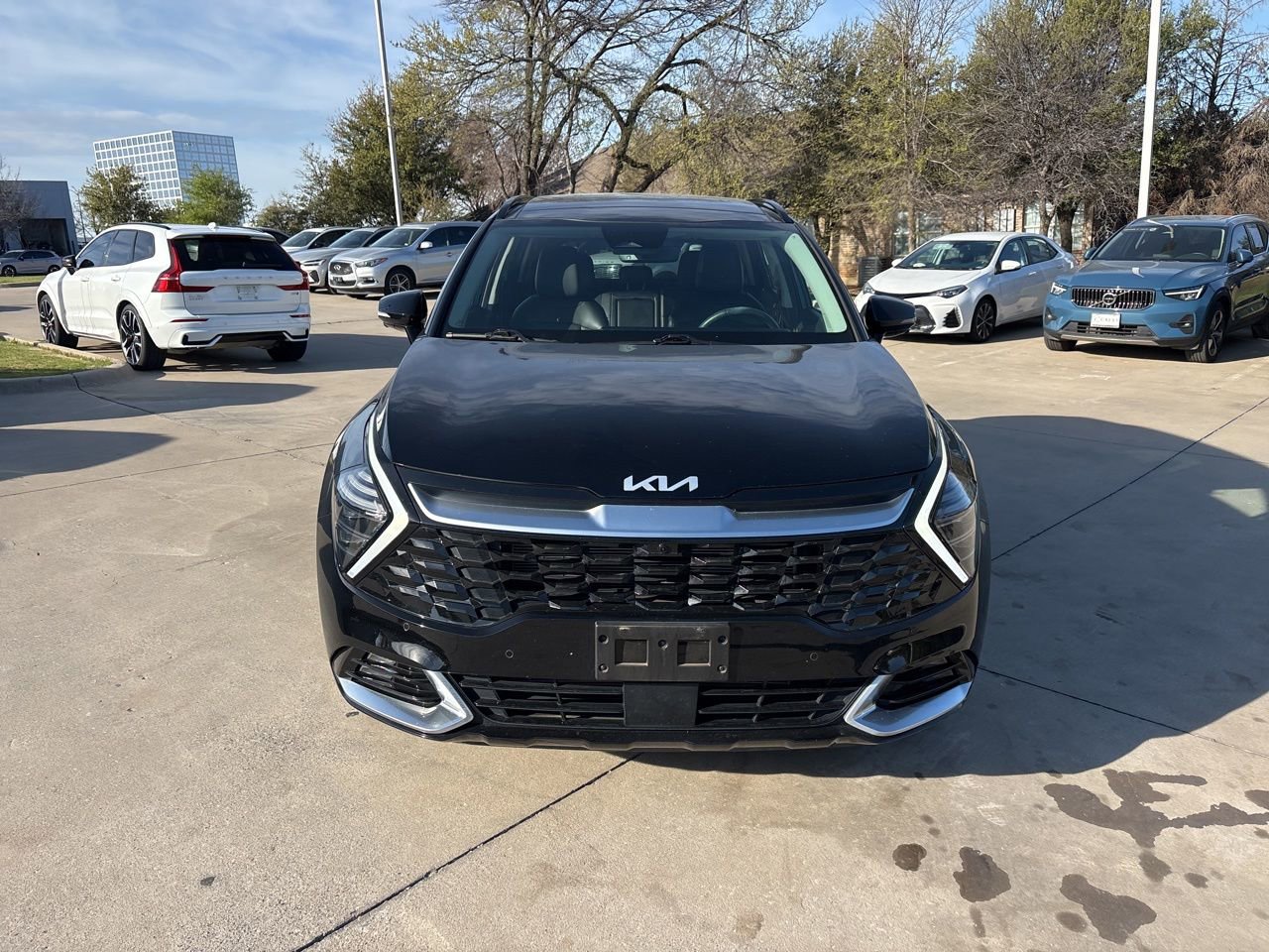 Used 2024 Kia Sportage SX image 2