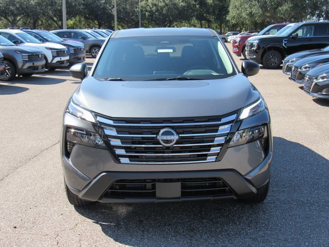 New 2026 Nissan Rogue S image 7