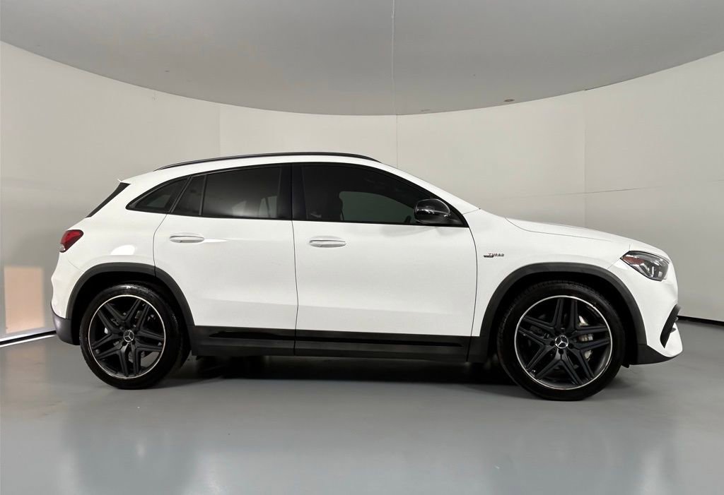 Used 2021 Mercedes-Benz GLA 35 AMG 4MATIC w/ Premium Package image 8