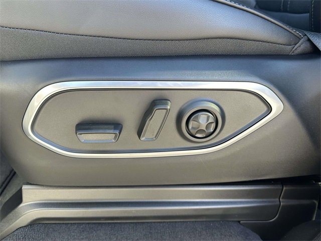 New 2025 Jeep Wagoneer 4WD image 23