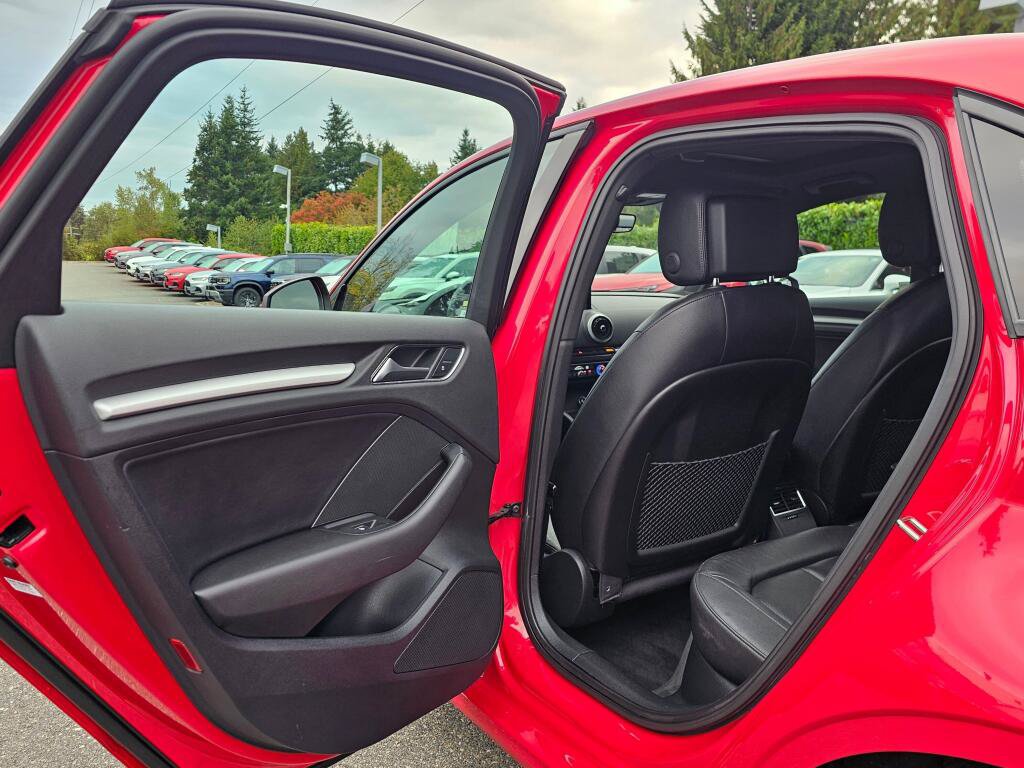Used 2018 Audi A3 2.0T Premium w/ Convenience Package AWD/4WD image 18