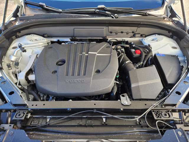 New 2026 Volvo XC60 B5 Plus w/ Protection Package Premier AWD/4WD image 19