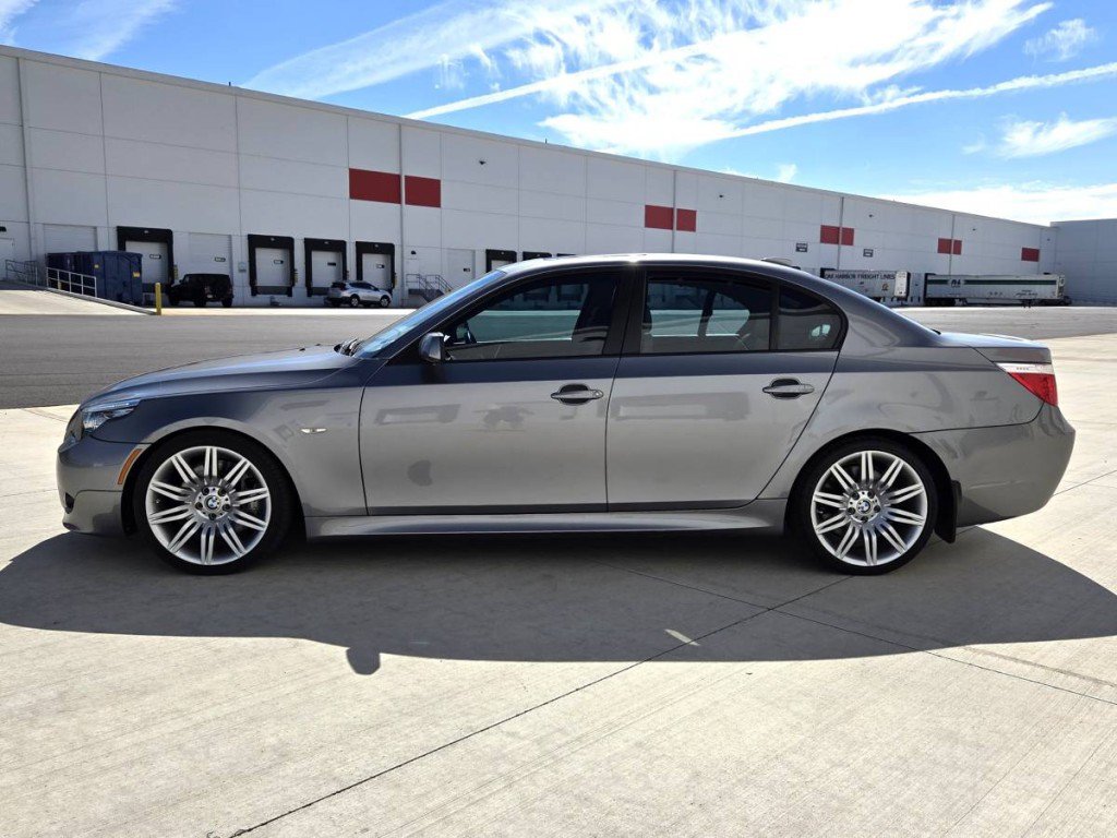 Used 2008 BMW 550i Sedan RWD image 8