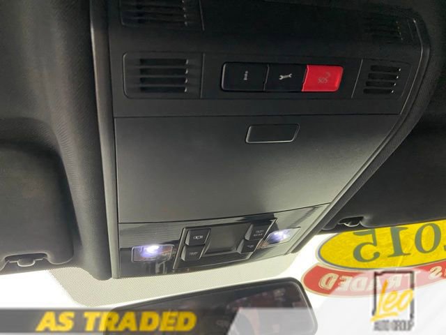 Used 2015 Volkswagen Golf 4-Door FWD image 18