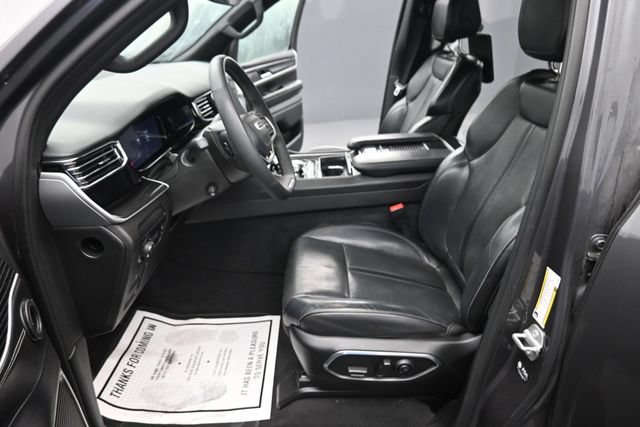 Used 2022 Jeep Wagoneer Series I w/ Rear Seat Video Group 1 AWD/4WD image 16