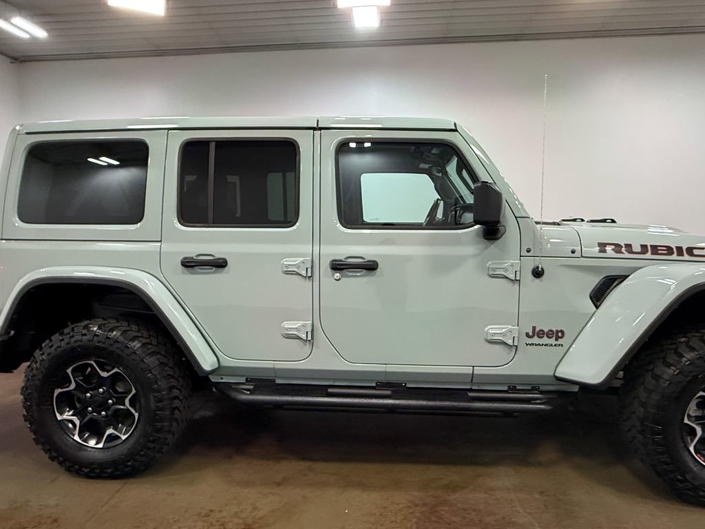 Used 2023 Jeep Wrangler Unlimited Rubicon w/ Cold Weather Group image 32
