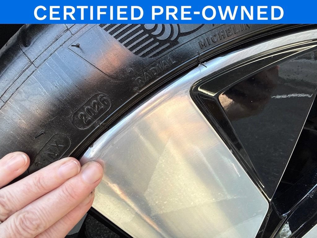 Certified 2024 Volvo XC40 Recharge Ultimate w/ Protection Package Premier AWD/4WD image 43