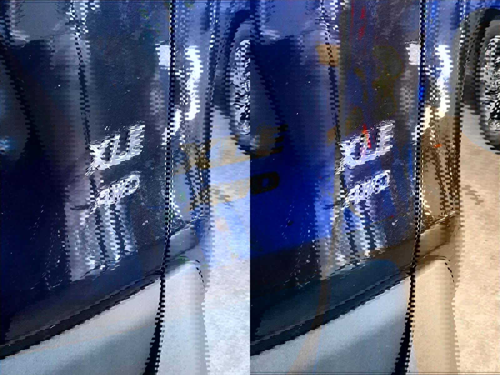 Used 2023 Toyota RAV4 XLE w/ Convenience Package image 28