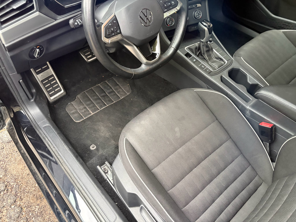 Used 2024 Volkswagen Jetta Sport FWD image 30