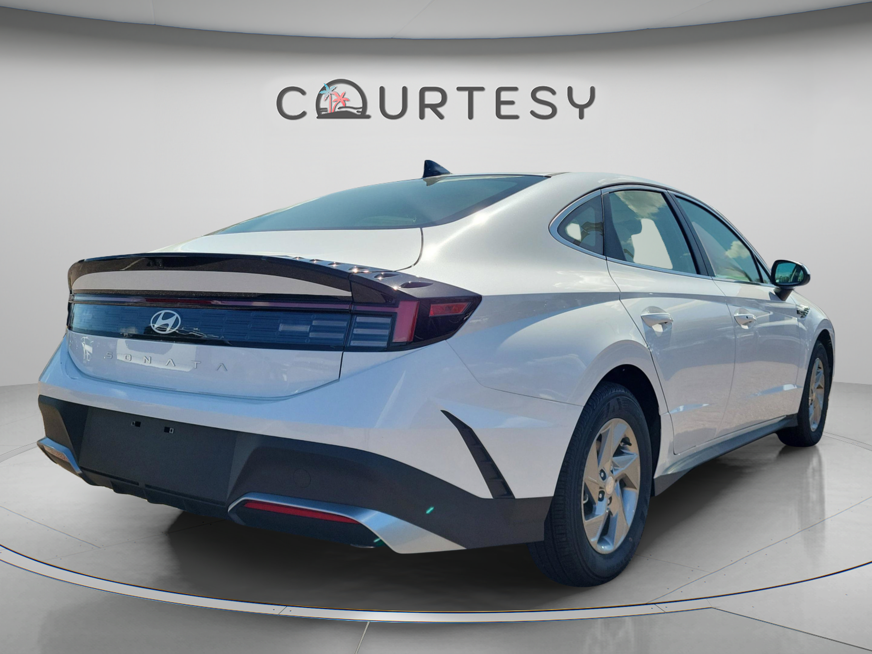 New 2026 Hyundai Sonata SE FWD image 4