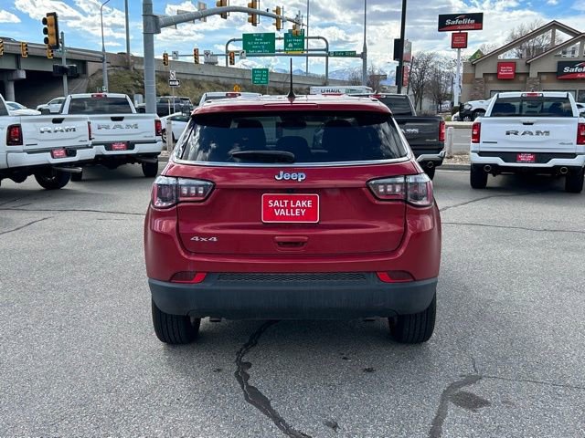 Used 2025 Jeep Compass Sport image 5