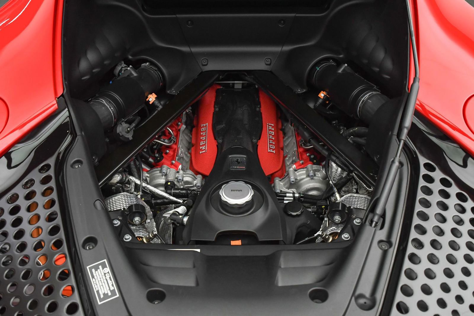 Used 2023 Ferrari SF90 Stradale image 30